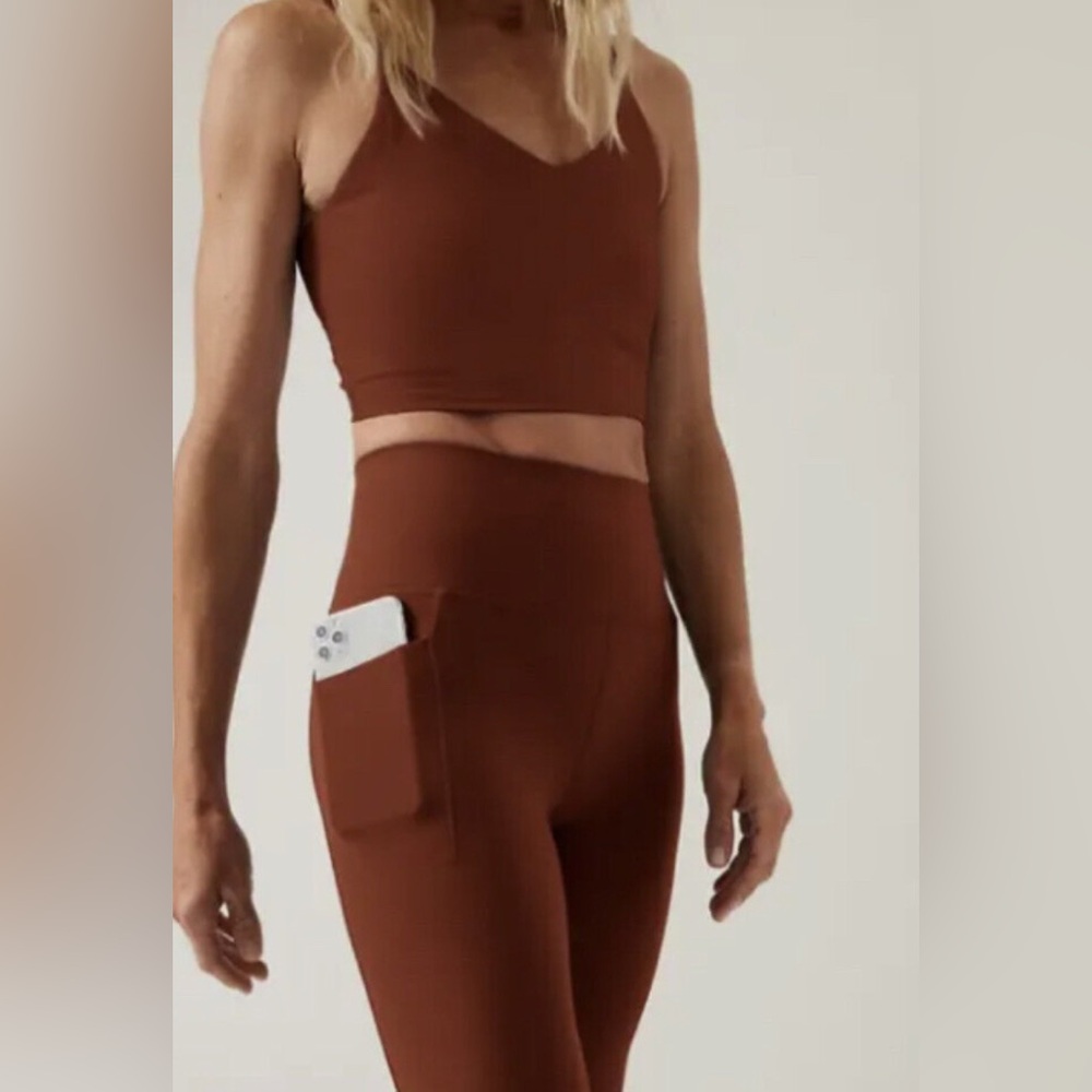 ATHLETA SALUTATION STASH FLARE PANT - Picture 3 of 9